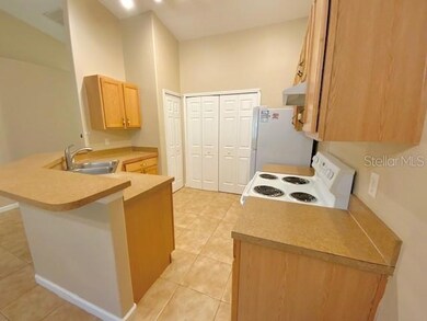 14 Regent Ln unit B, Palm Coast, FL 32164 - photo 3