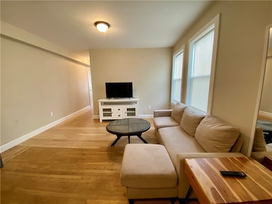 16 Brinley St unit 2, Newport, RI 02840 - photo 2