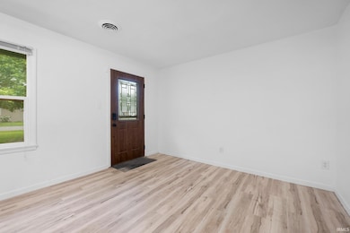 4654 Schmucker Dr, Fort Wayne, IN 46835 - photo 6