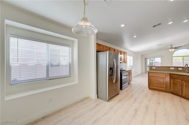 1095 Snow Roof Ave, Henderson, NV 89052 - photo 5