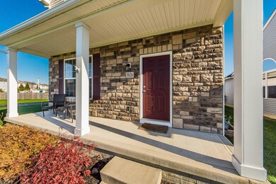 Great front porch space