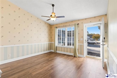 700 S Cashua Dr, Florence, SC 29501 - photo 4