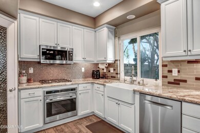 1775 Starpine Kitchen-2