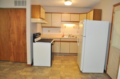 1311 Garden St, Elkhart, IN 46514 - photo 6