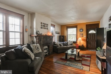 304 N 30th St, Swatara, PA 17111 - photo 2