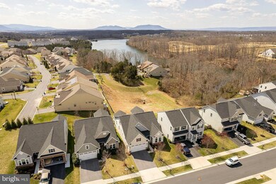 127 Atlantis Ln, Lake Frederick, VA 22630 - photo 5