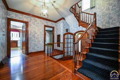 3133 SW 15th St, Topeka, KS 66604 - photo 5