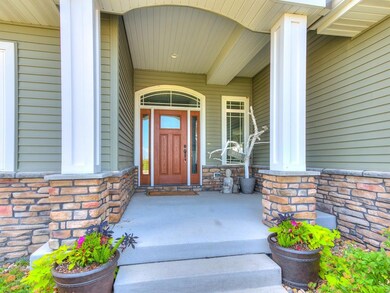 5226 Windrose Ln-6