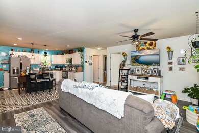 64 Rustic Ln, Colonial Beach, VA 22443 - photo 2