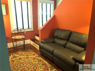 514 E Jones St unit .5, Savannah, GA 31401 - photo 4