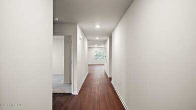 5021 Fox Glen Dr, Jackson, MS 39212 - photo 5