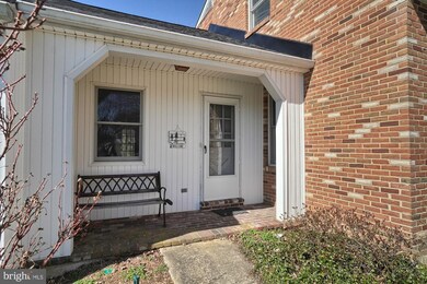 8002 Glendale Ct, Frederick, MD 21702 - photo 5