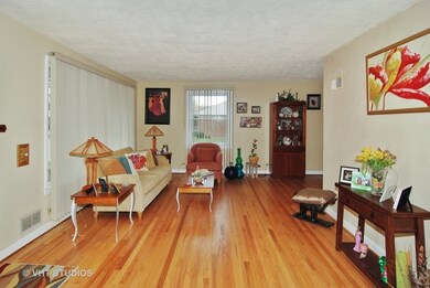 1456 Norfolk Ave, Westchester, IL 60154 - photo 2