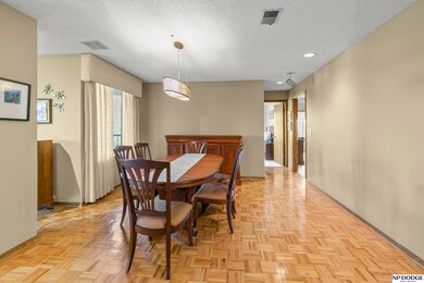 770 N 93rd St unit 3B2, Omaha, NE 68114 - photo 6