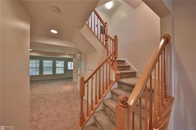 4544 Jasmine Dr, Center Valley, PA 18034 - photo 7