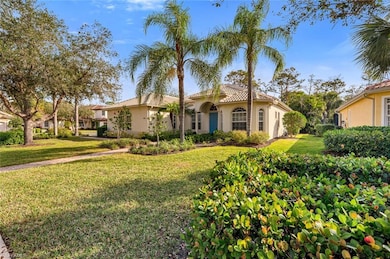 View of front of home featuring a front yard