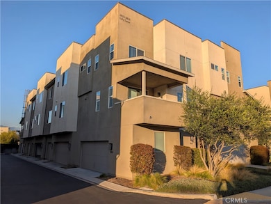 2823 Lily Ln, El Monte, CA 91733 - photo 2