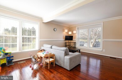 9087 Falcon Glen Ct, Bristow, VA 20136 - photo 7