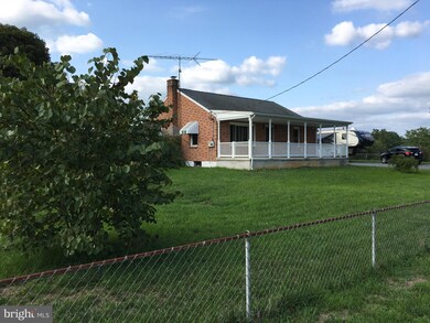 167 Diane Dr, Martinsburg, WV 25404 - photo 5