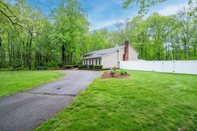 721 Moore St, Ludlow, MA 01056 - photo 3