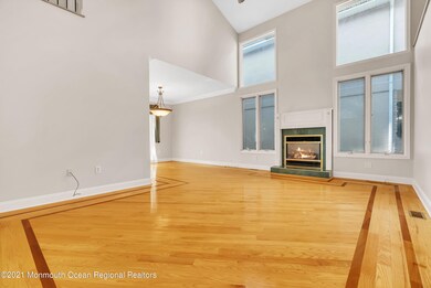 99 Carlsbad Ct, Holmdel, NJ 07733 - photo 5