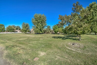 17226 E Saragosa St, Gilbert, AZ 85295 - photo 2