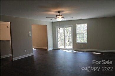 401 Hillcrest St, Marshville, NC 28103 - photo 5