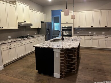 10514 Far Reaches Ln, Helotes, TX 78023 - photo 7