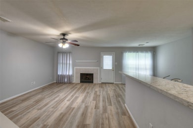 67 N Walden Elms Cir, Spring, TX 77382 - photo 6