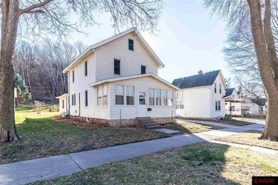 1513 N 5th St, Mankato, MN 56001 - photo 2