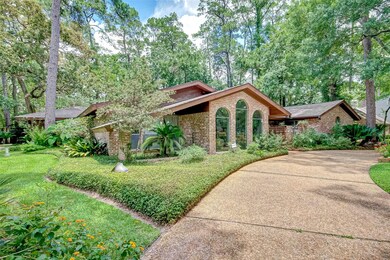 11918 Doncaster Rd, Houston, TX 77024 - photo 2