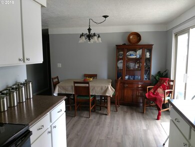 3420 Olive Way, Longview, WA 98632 - photo 6