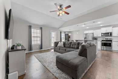 878 E Ozark Jubilee, Nixa, MO 65714 - photo 5