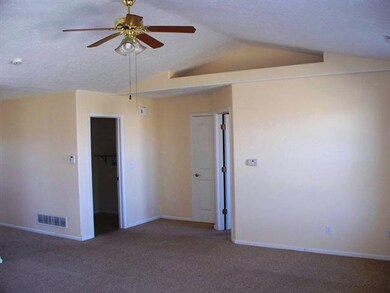 4201 Janice Ct, North Platte, NE 69101 - photo 2