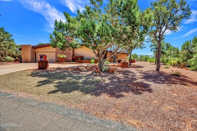 325 Flaming Arrow Way, Sedona, AZ 86336 - photo 2