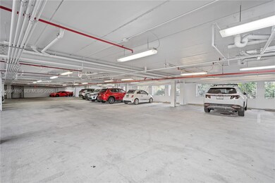 6362 Collins Ave unit 517, Miami Beach, FL 33141 - photo 6