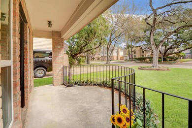 15707 Gilbertyn Dr, Tomball, TX 77377 - photo 3