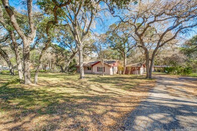 18802 Scenic Loop Rd, Helotes, TX 78023 - photo 3