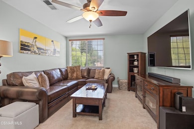 34-web-or-mls-UpmarketMedia_24744L-150