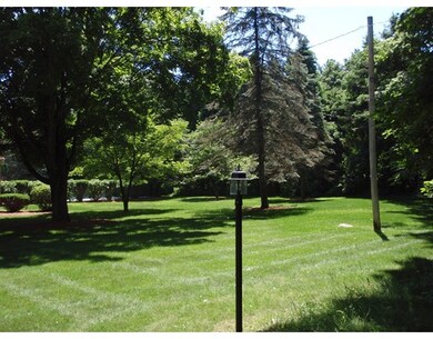 93 Poquanticut Ave, North Easton, MA 02356 - photo 3