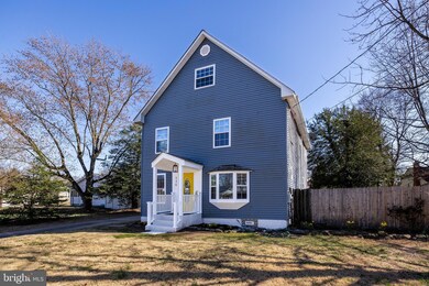 526 E Broad St, Gibbstown, NJ 08027 - photo 3