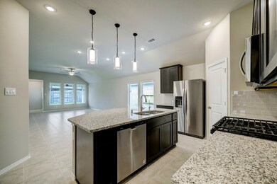 3019 Skyward Oak Dr, Conroe, TX 77385 - photo 4