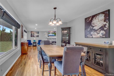 627 Sycamore Ave, Bohemia, NY 11716 - photo 6