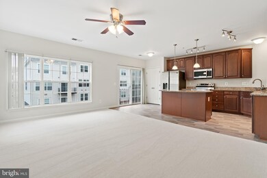42605 Cardinal Trace Terrace unit 10L, Ashburn, VA 20148 - photo 7