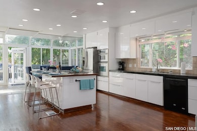 319 Rosecrans St, San Diego, CA 92106 - photo 2