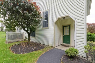 122 Hampton Place Blvd, Troy, NY 12180 - photo 3