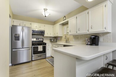 10-web-or-mls-2855-parkside-dr