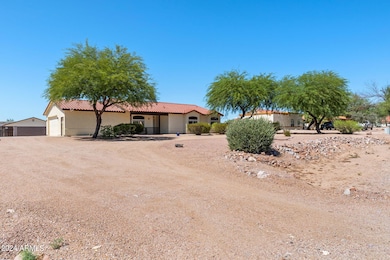 002___694 S Mountain View Rd