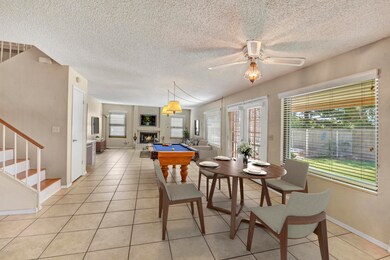 Break fast area.family room