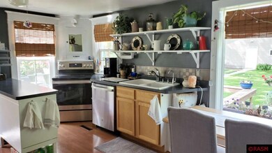 819 N Washington St, New Ulm, MN 56073 - photo 5